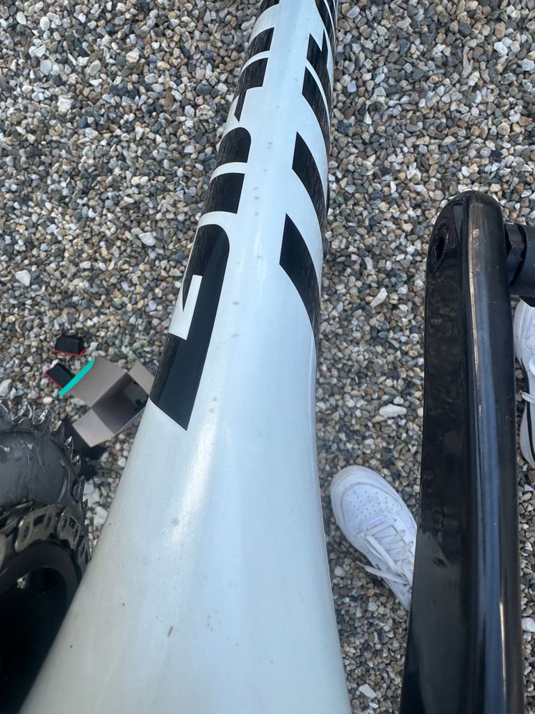 Tweedehands Giant Defy Advanced 2021 Road & Gravel — afbeelding 42 van 126