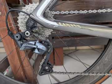 Canyon Speedmax Shimano Ultegra 2018 Road & Gravel usato, Grigio chiaro — immagine 4 di 11