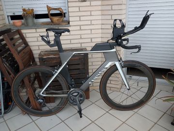 Canyon Speedmax Shimano Ultegra 2018 Road & Gravel usato, Grigio chiaro — immagine 1 di 11