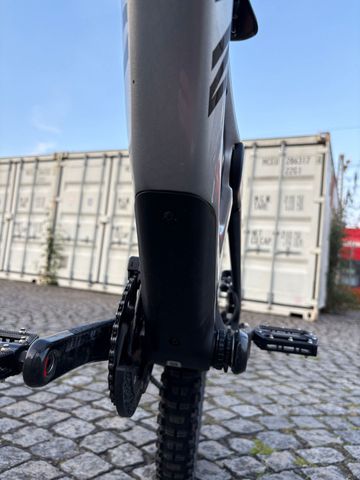 Używany Canyon Sender CFR Mullet 2022 2022 Mountainbike — zdjęcie 12 z 14