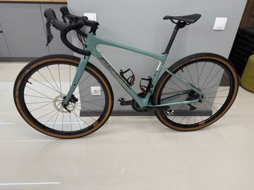 Tweedehands Giant Revolt Advanced 0 2020 2020 Road & Gravel — afbeelding 2 van 35