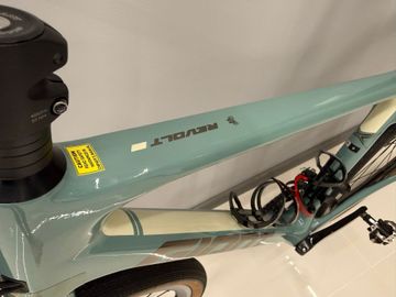 Tweedehands Giant Revolt Advanced 0 2020 2020 Road & Gravel — afbeelding 12 van 35