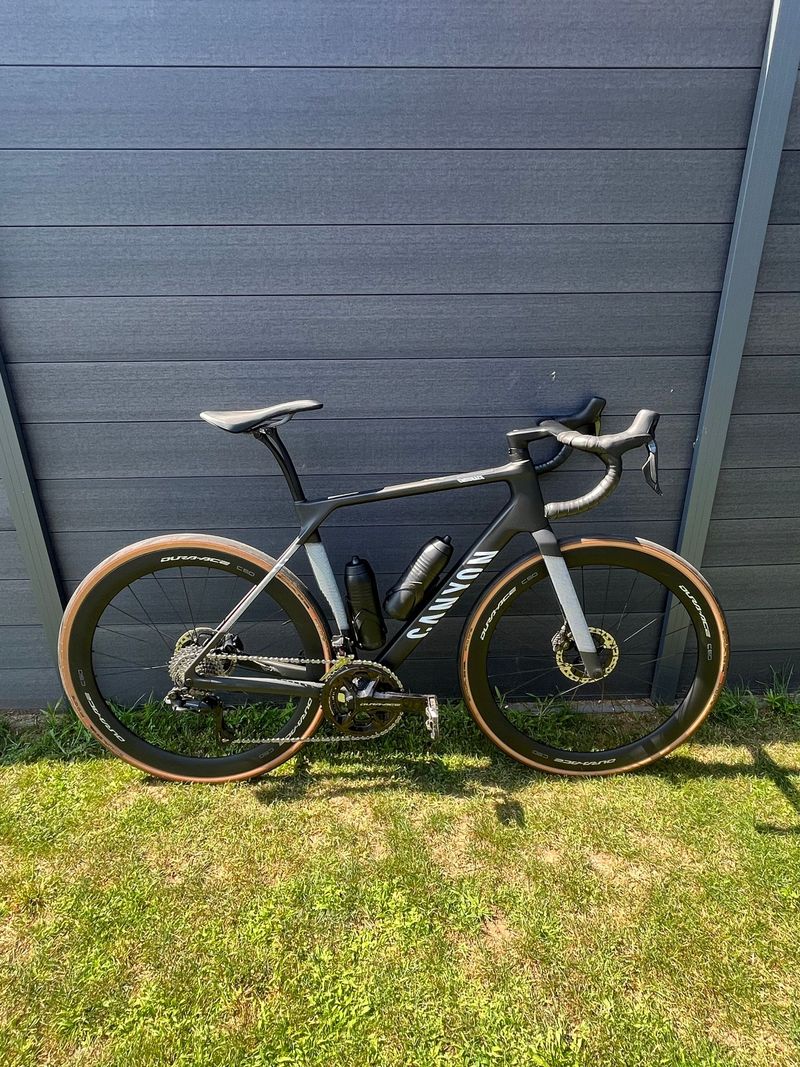 Käytetty Canyon Endurace CFR Flash 2024 2024 Road & Gravel — kuva 8 / 8