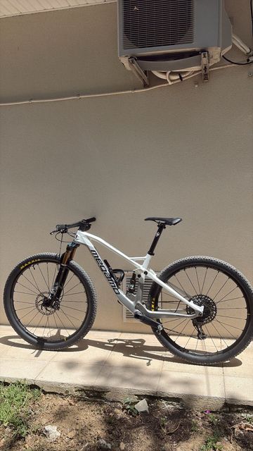 Megamo Track SRAM X01 Eagle AXS 2022 Mountainbike usato, Bianco — immagine 10 di 11