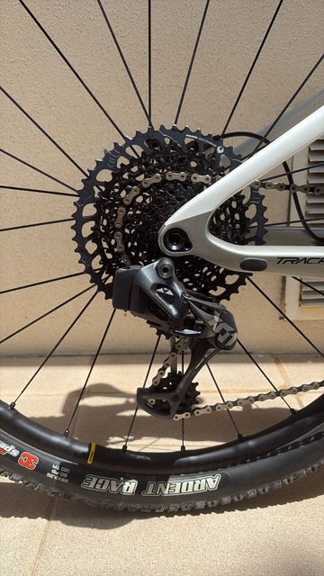 Megamo Track SRAM X01 Eagle AXS 2022 Mountainbike usato, Bianco — immagine 3 di 11