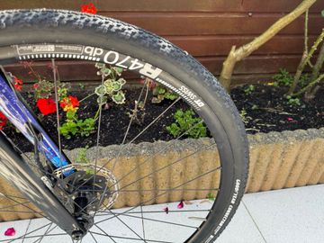 Used Cannondale SuperSix EVO SRAM Force 2023 Road & Gravel, Purple — image 10 of 11