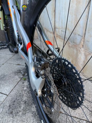 Brugt Pivot Firebird 2023 2023 Mountainbike — billede 8 af 15
