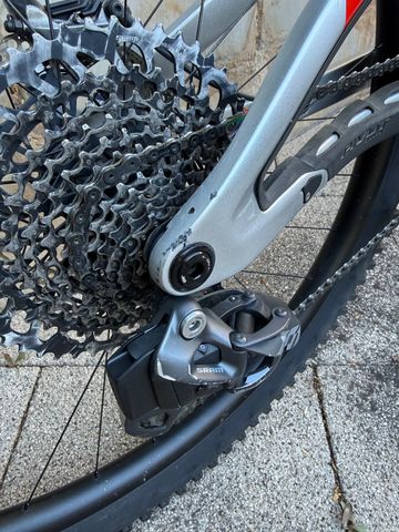 Używany Pivot Firebird 2023 2023 Mountainbike — zdjęcie 11 z 15