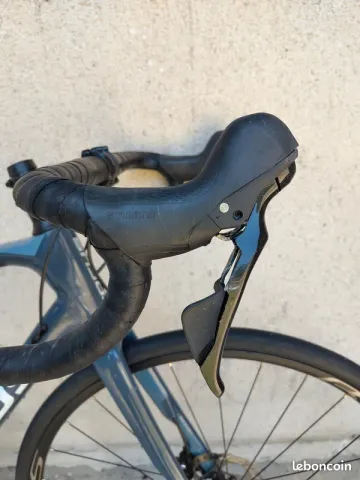 Tweedehands Focus PARALANE 8.8 2021 2021 Road & Gravel — afbeelding 10 van 12