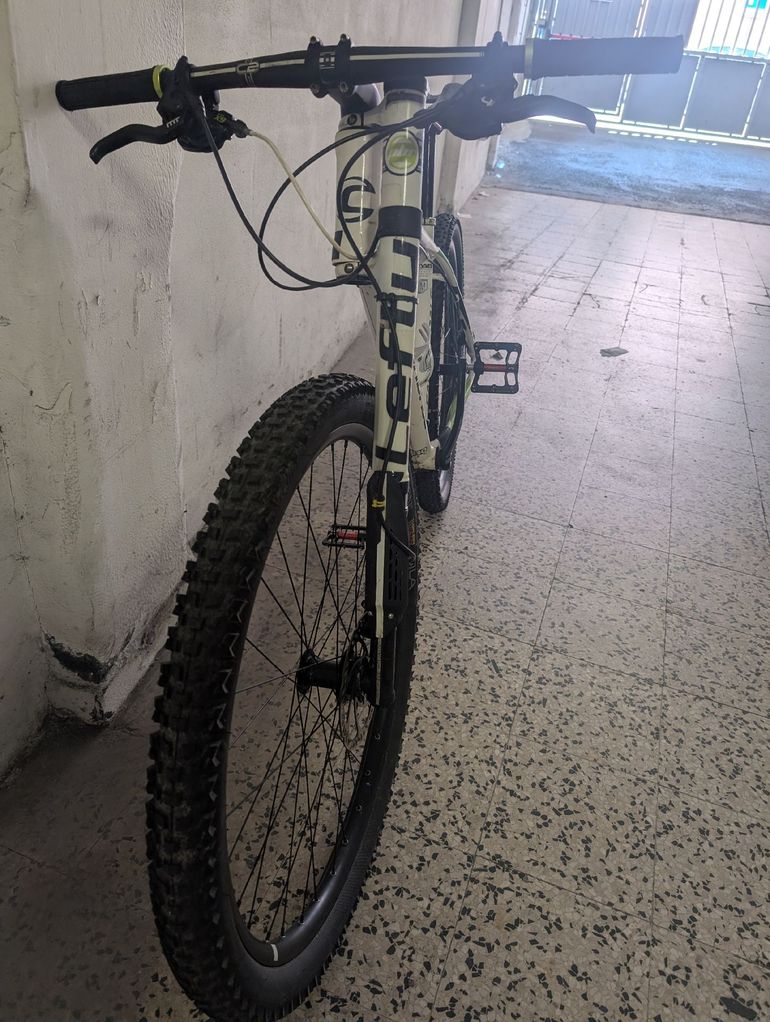 Cannondale Flash SRAM X9 2010 Mountainbike de segunda mano, Blanco — imagen 6 de 8