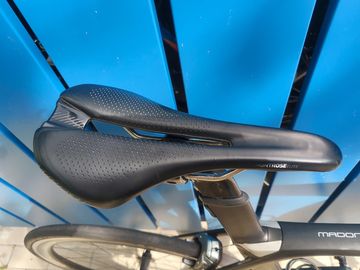 Used Trek Madone 9.0 2018 2018 Road & Gravel, Black — image 20 of 22
