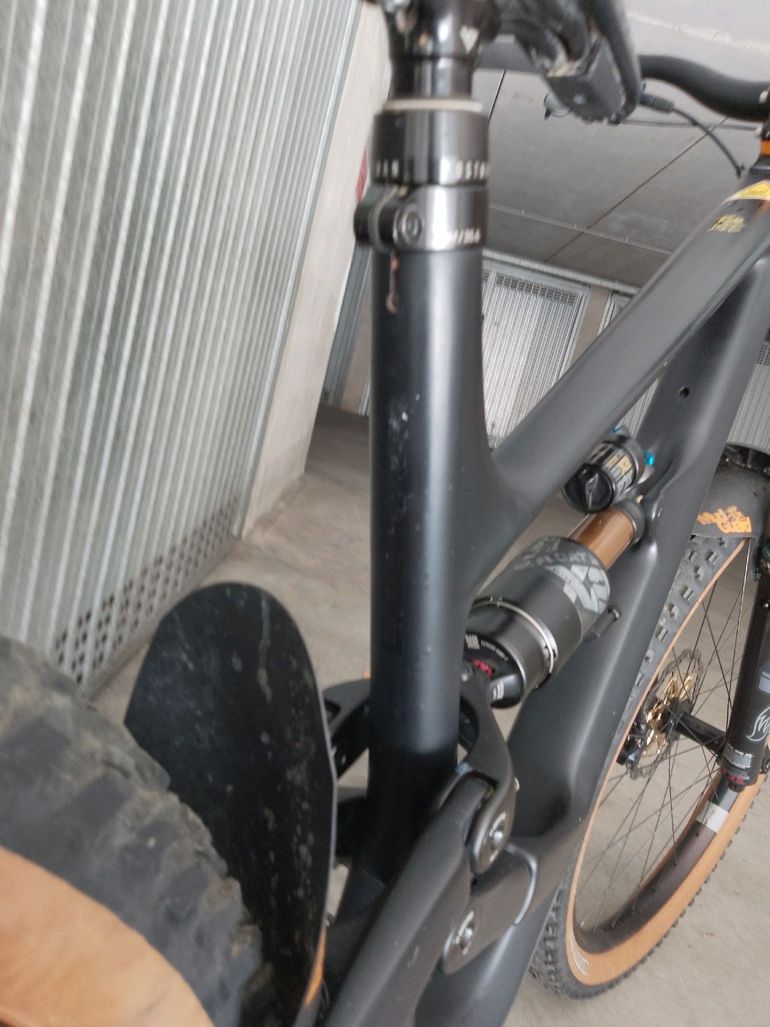YT Industries Capra SRAM X0 2024 Mountainbike usato, Nero — immagine 25 di 26