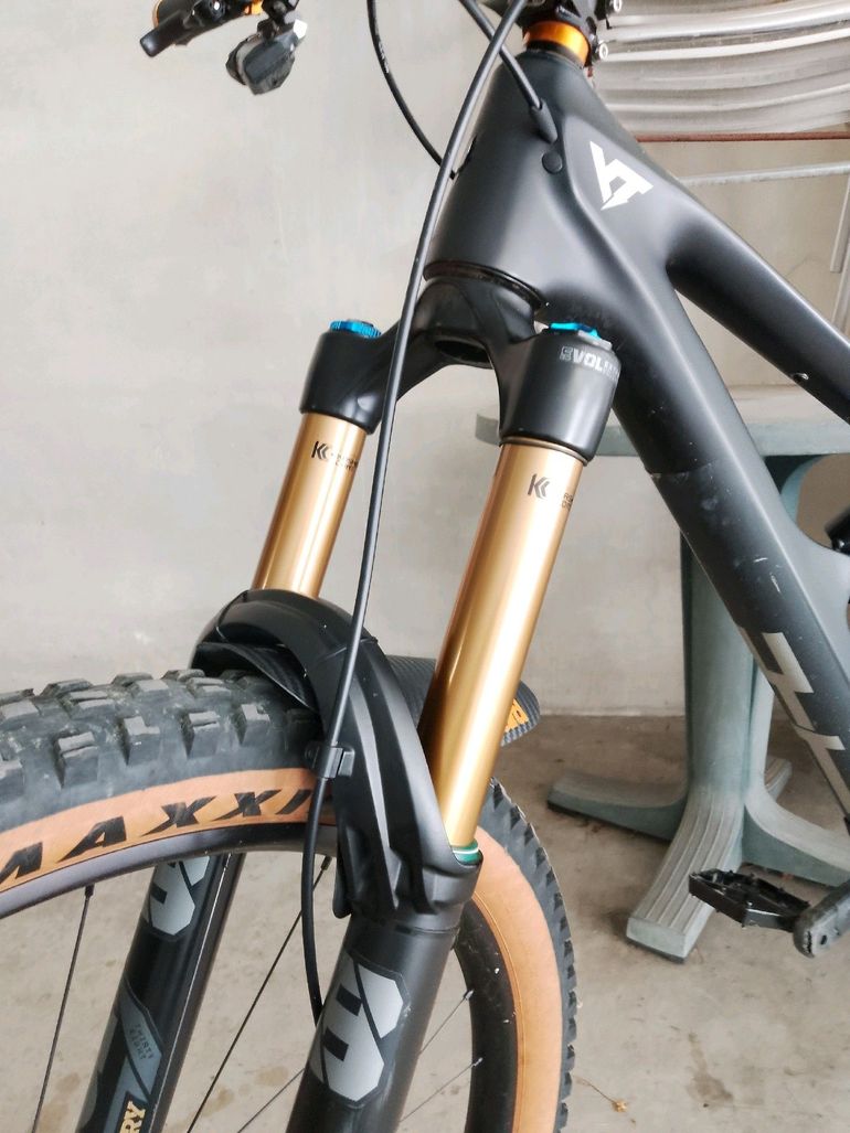YT Industries Capra SRAM X0 2024 Mountainbike usato, Nero — immagine 7 di 26