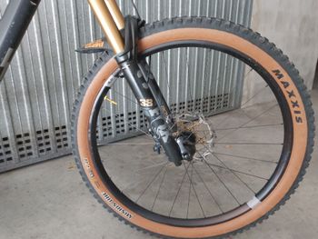 YT Industries Capra SRAM X0 2024 Mountainbike usato, Nero — immagine 18 di 26