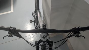 Tweedehands Lapierre XRM 6.9 2023 2023 Mountainbike — afbeelding 5 van 6