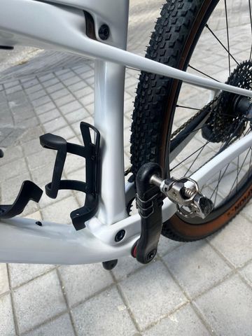 Used Trek Supercaliber 9.7 2021 2021 Mountainbike, White, 29 — image 10 of 30