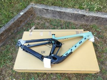 Gebrauchtes Vitus Sommet Frameset 2021 Mountainbike, Grün — Bild 2 von 14