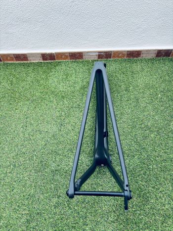 Orbea ORCA M30i 2024 Frameset 2024 Road & Gravel usato, Nero — immagine 3 di 13