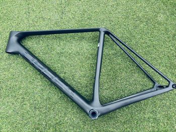 Orbea ORCA M30i 2024 Frameset 2024 Road & Gravel usato, Nero — immagine 5 di 13