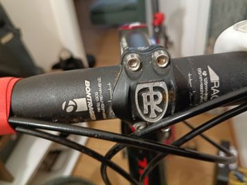 Tweedehands Trek Émonda S 6 2016 2016 Road & Gravel — afbeelding 4 van 14
