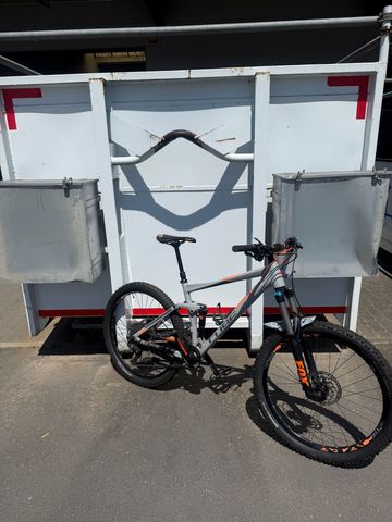 Tweedehands CUBE STEREO 140 HPA Pro 27.5 2017 2017 MTB