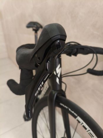 Specialized Roubaix Shimano 105 2018 Road & Gravel usato, Nero — immagine 6 di 9