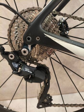 Specialized Roubaix Shimano 105 2018 Road & Gravel usato, Nero — immagine 5 di 9