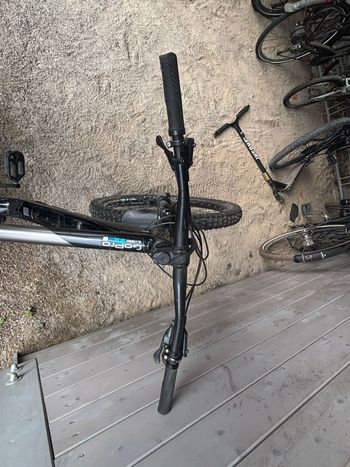 Brugt Giant Reign 2 2024 2024 Mountainbike — billede 8 af 13