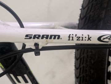 Used Cannondale Custom Shimano Deore XT 2010 Mountainbike, White — image 4 of 22