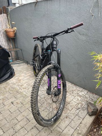 Orbea RALLON M20 2021 2021 Mountainbike usato, Nero — immagine 2 di 8