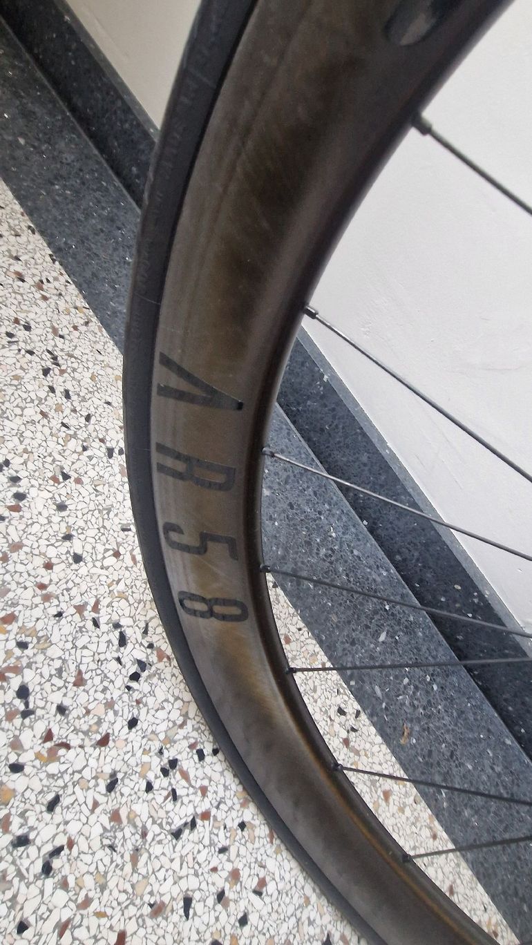 Brugt Canyon Aeroad CF SL 8 Disc 2022 2022 Road & Gravel — billede 10 af 12