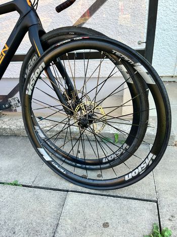 Używany Reven Custom Shimano 105 2020 Road & Gravel — zdjęcie 7 z 8