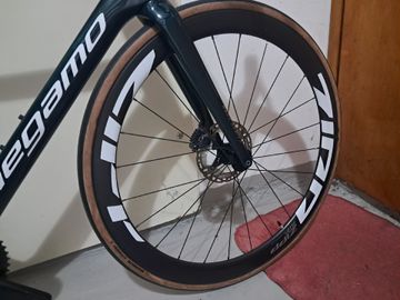 Brugt Megamo Pulse Shimano Ultegra Di2 2024 Road & Gravel — billede 3 af 9