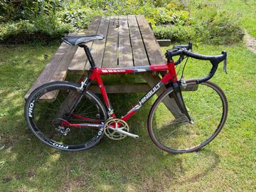Used Hinault Custom Campagnolo Chorus 2004 Road & Gravel, Red — image 7 of 7