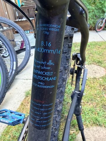 Pyro Bikes Custom Shimano Dura Ace 2021 Youth d'occasion — image 5 sur 7