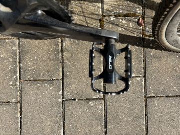 Używany CUBE CROSS RACE PRO 2020 2020 Road & Gravel — zdjęcie 4 z 9