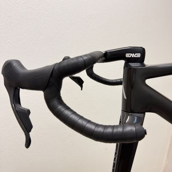 Brugt Aurum Manto Veleta Frameset 2025 Road & Gravel — billede 15 af 20