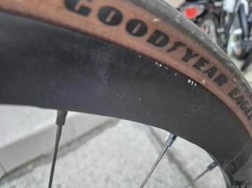 Tweedehands Giant Contend SL Disc 1 2022 2022 Road & Gravel — afbeelding 4 van 6