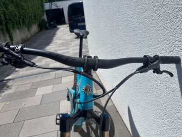 Yeti SB130 T1 2023 2023 Mountainbike usato, Blu — immagine 7 di 8