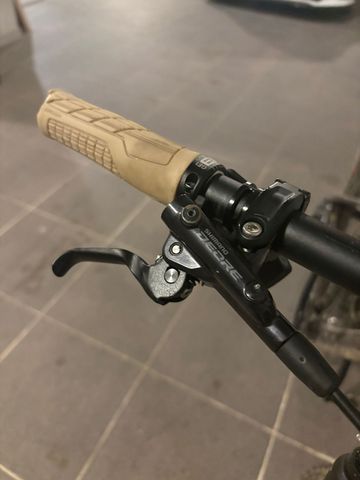 Tweedehands Giant Xtc SRAM GX 2024 Mountainbike — afbeelding 4 van 11