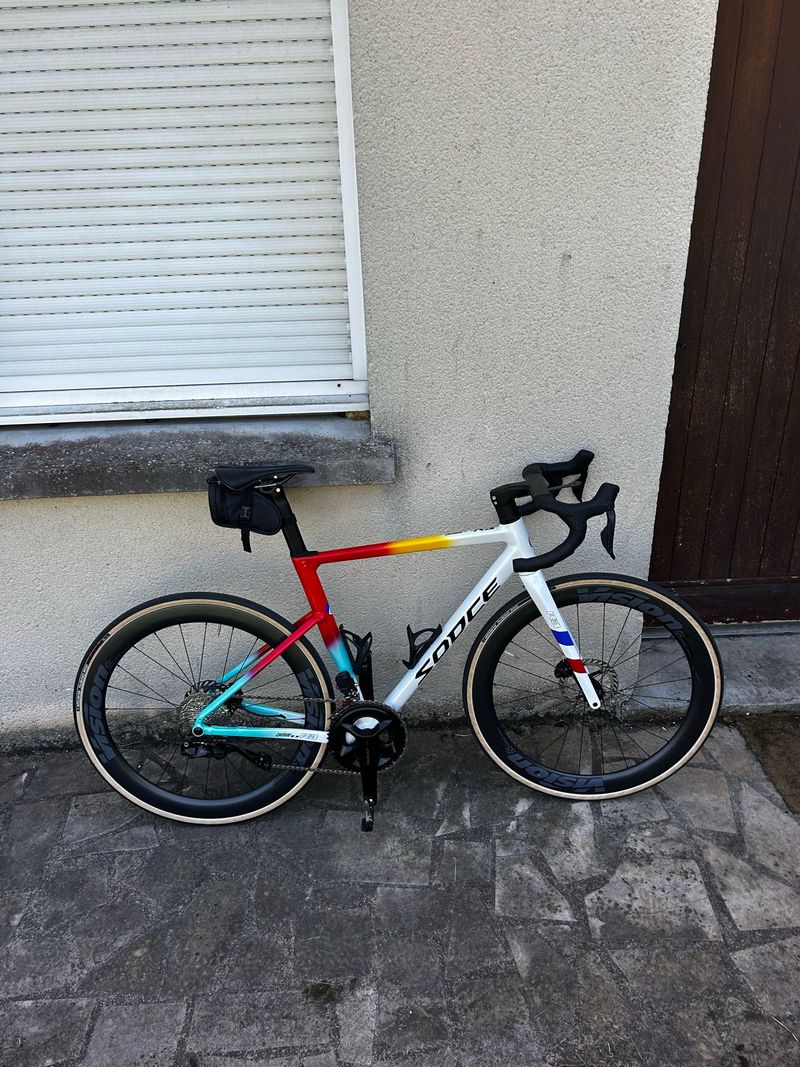 Used Sodce Custom Shimano 105 Di2 2026 Road & Gravel