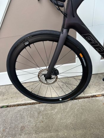 Used Giant Defy Shimano Ultegra 2021 Road & Gravel, Black — image 9 of 17