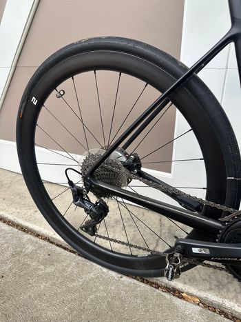 Used Giant Defy Shimano Ultegra 2021 Road & Gravel, Black — image 6 of 17