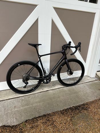 Used Giant Defy Shimano Ultegra 2021 Road & Gravel, Black — image 16 of 17