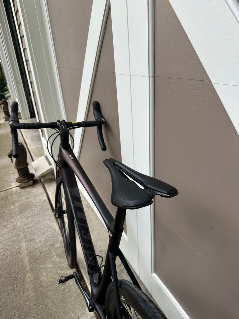 Used Giant Defy Shimano Ultegra 2021 Road & Gravel, Black — image 10 of 17