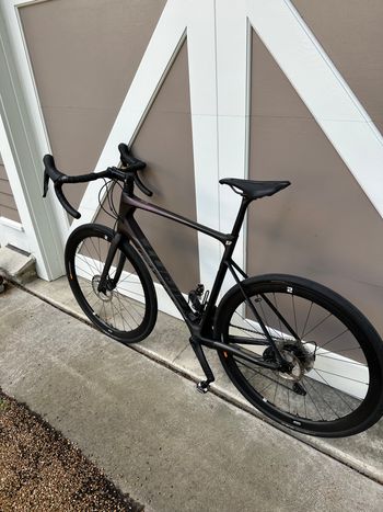 Used Giant Defy Shimano Ultegra 2021 Road & Gravel, Black — image 17 of 17