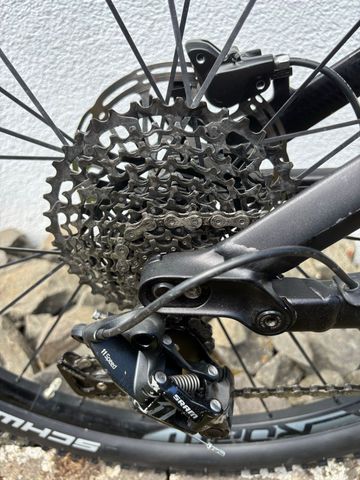 Used Canyon Spectral Other Shimano 2016 Mountainbike, Black — image 14 of 18