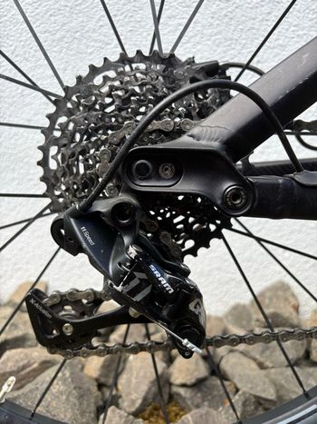 Gebrauchtes Canyon Spectral Other Shimano 2016 Mountainbike, Schwarz — Bild 15 von 18