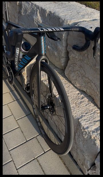 Použité Canyon Ultimate SRAM Red eTap AXS 2022 Road & Gravel — obrázek 4 z 7