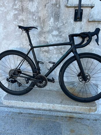Käytetty Officine Mattio Custom Frameset 2026 Road & Gravel